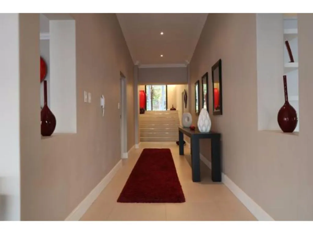 Oceana Views Luxury Vacation Home Gordons Bay Holiday home